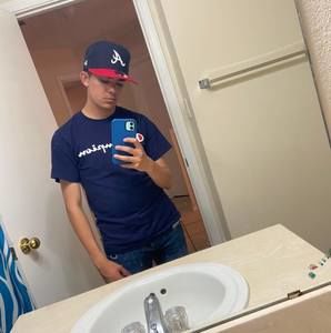 Meet your Posher, Eli